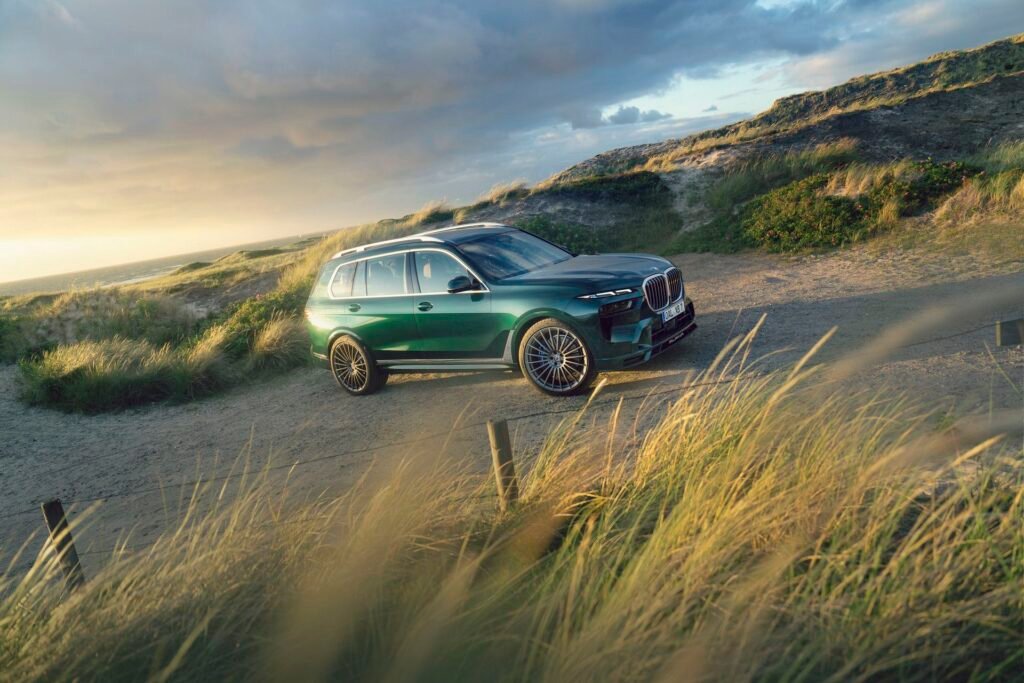 Electric BMW ALPINA X7 Will Have Nearly 900 HP: Report