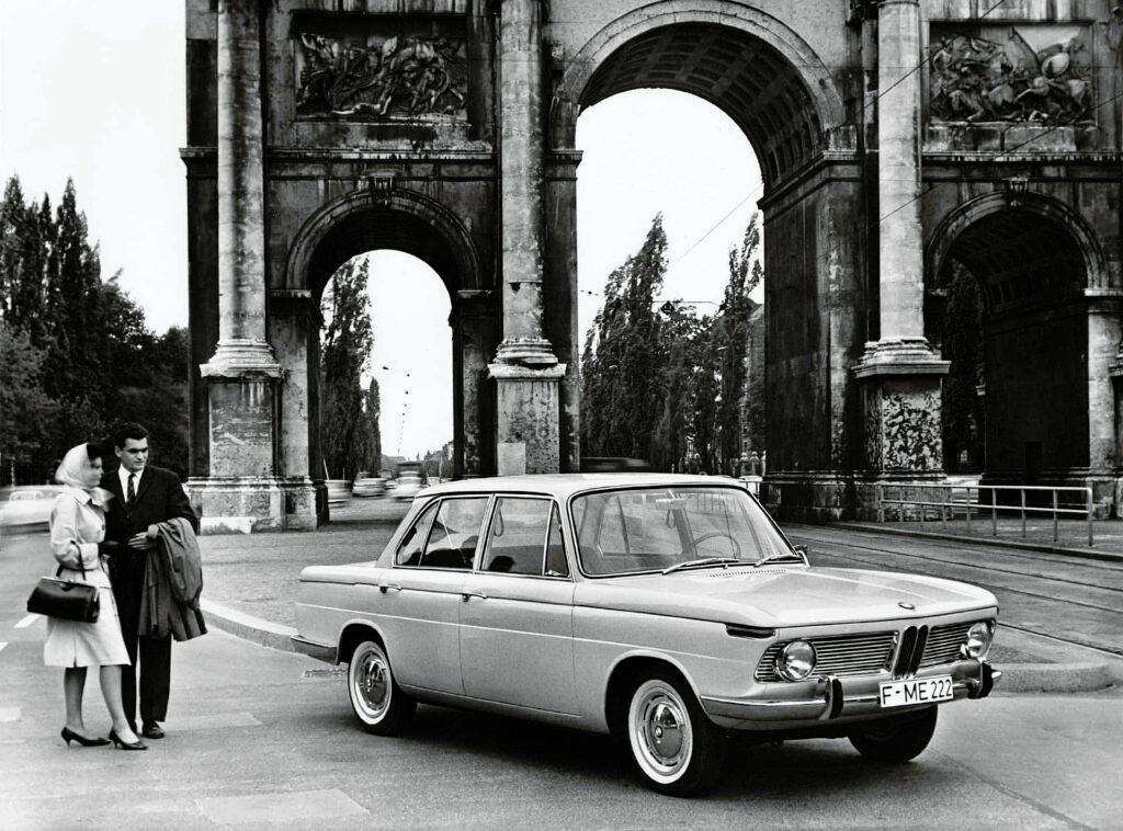 BMW 1500 01