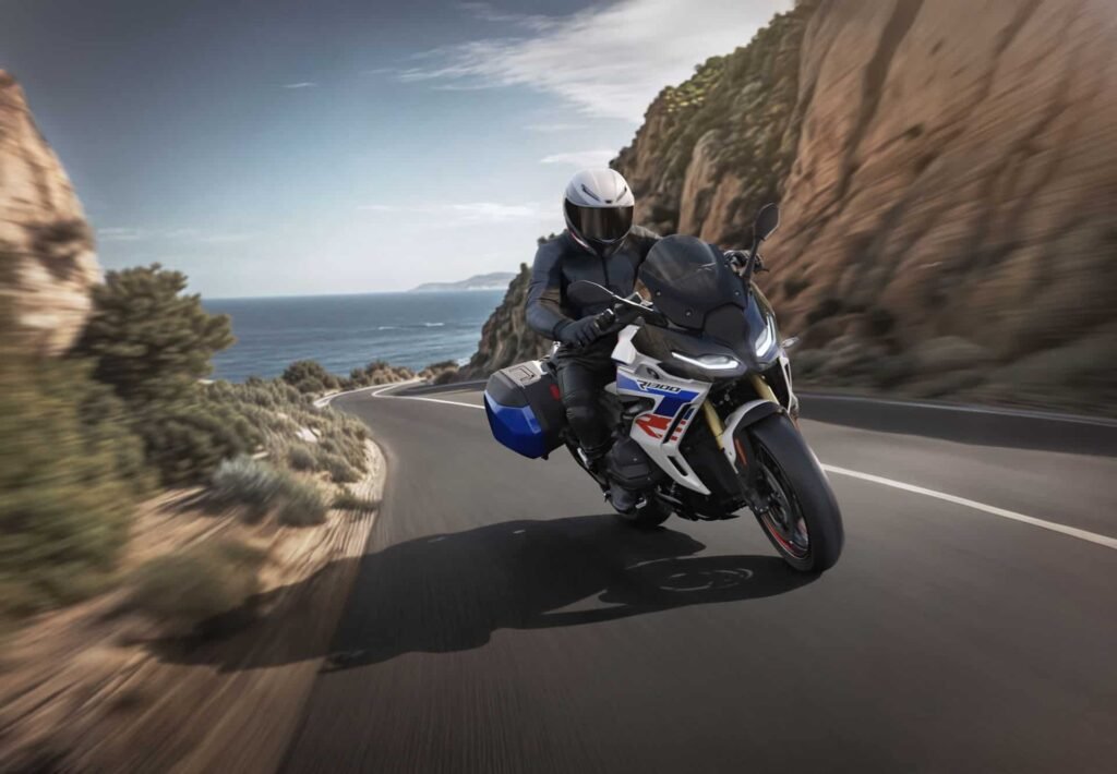2026 BMW R 1300 RS 05