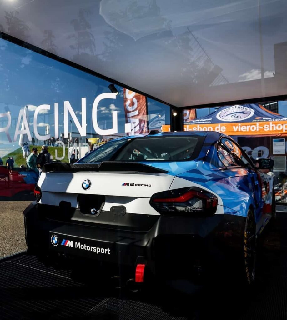 BMW M2 RACING