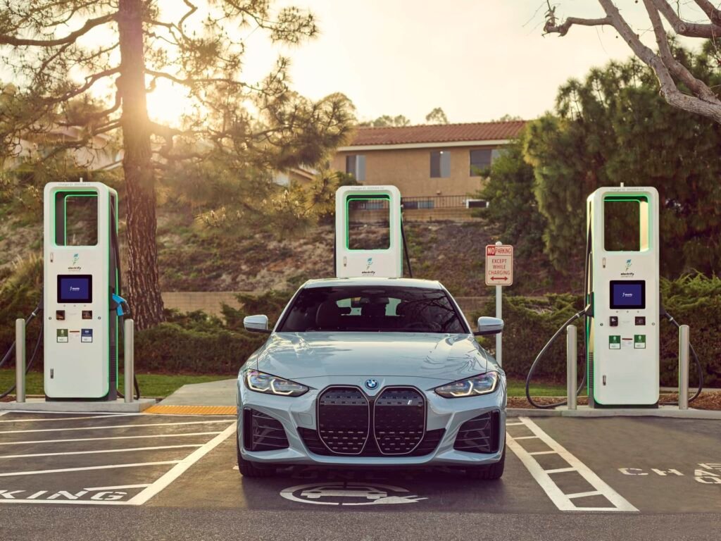 BMW i4 Charging