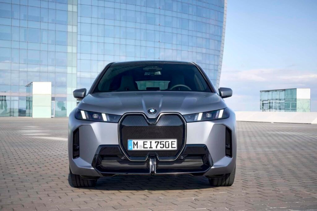 BMW Increases 2026 iX xDrive60 Range to 364 Miles