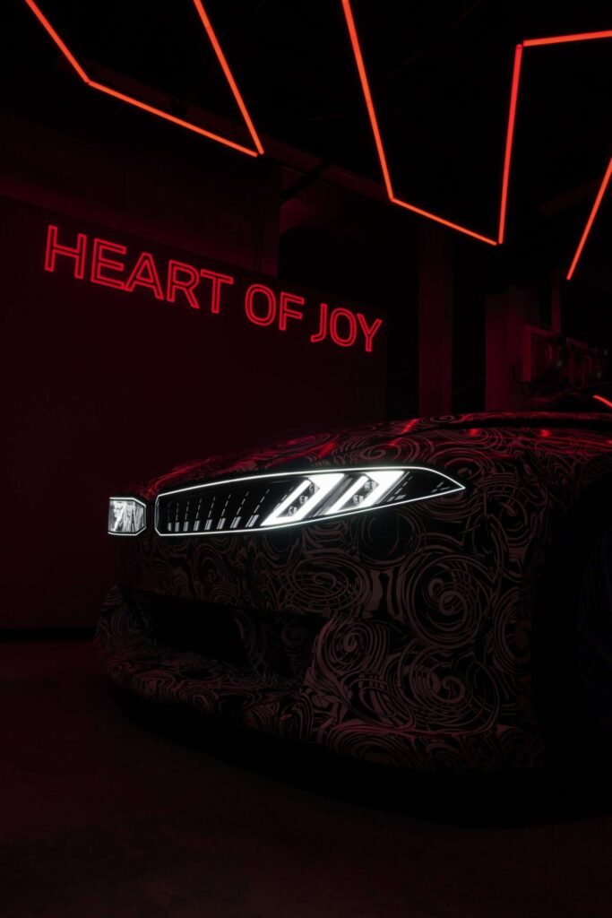 BMW VDX Concept Teased Without Camouflage