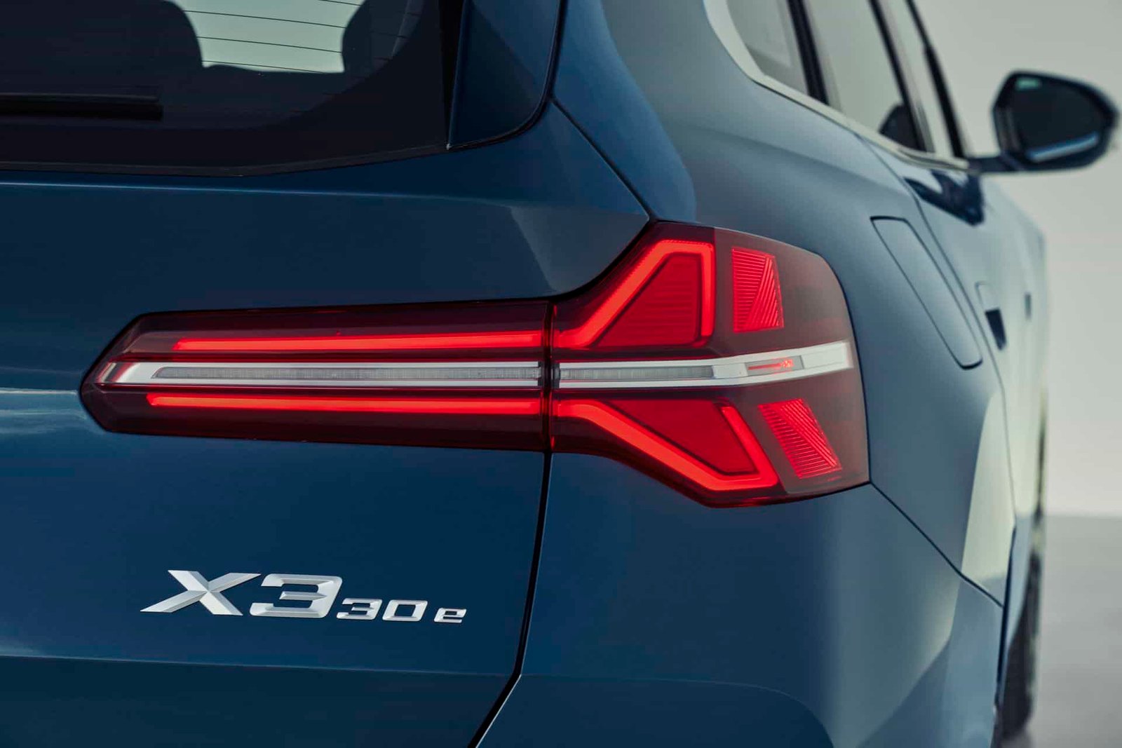 Bring the X3 30e Plug-In Hybrid to America