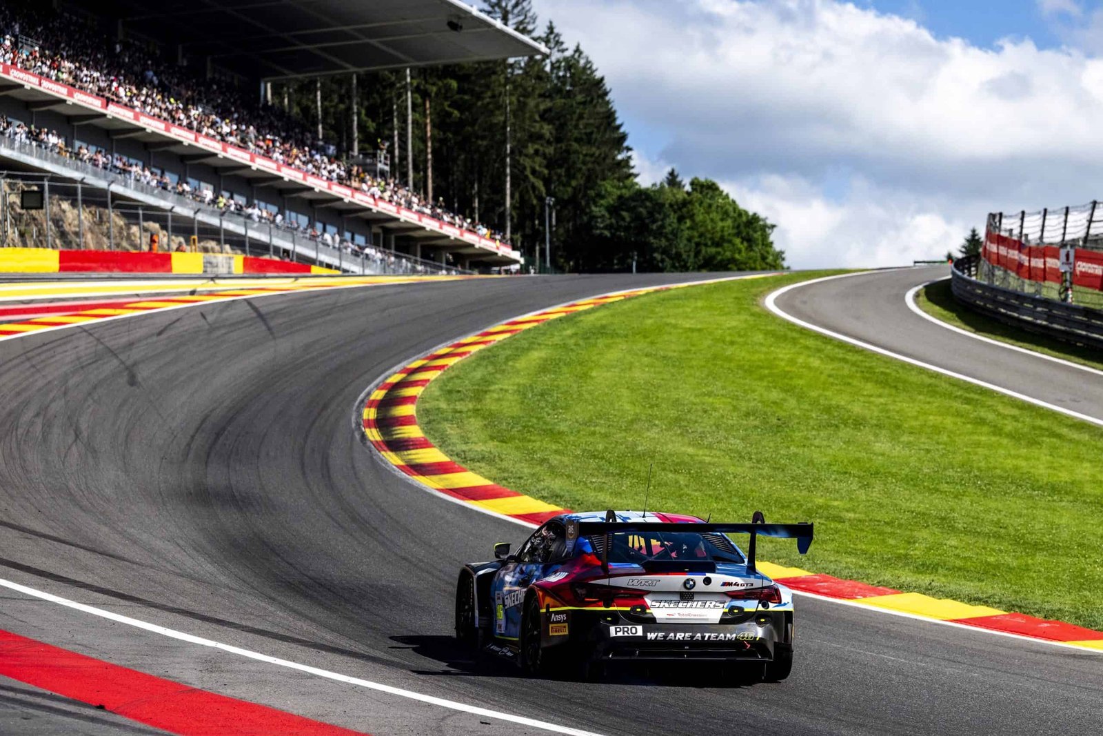 bmw-m4-gt3-2025-spa-24h-racing-action