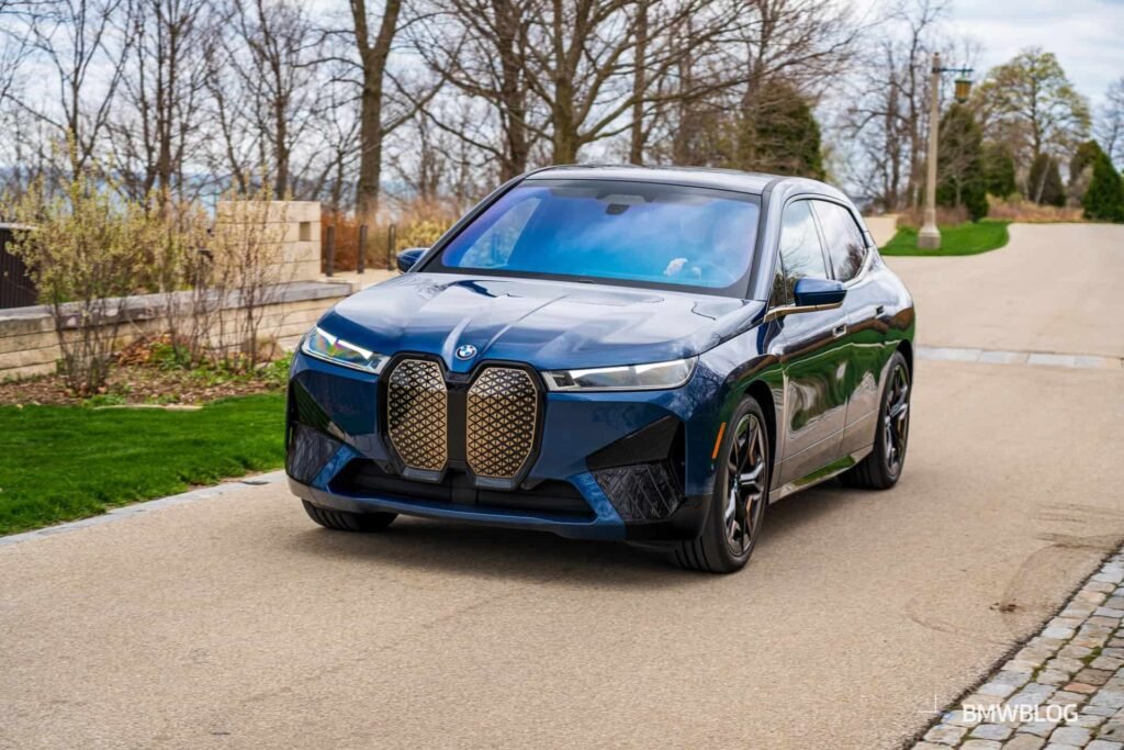 BMW iX, i4, and i7 affected by 2025 U.S. recall due to battery module stress issue