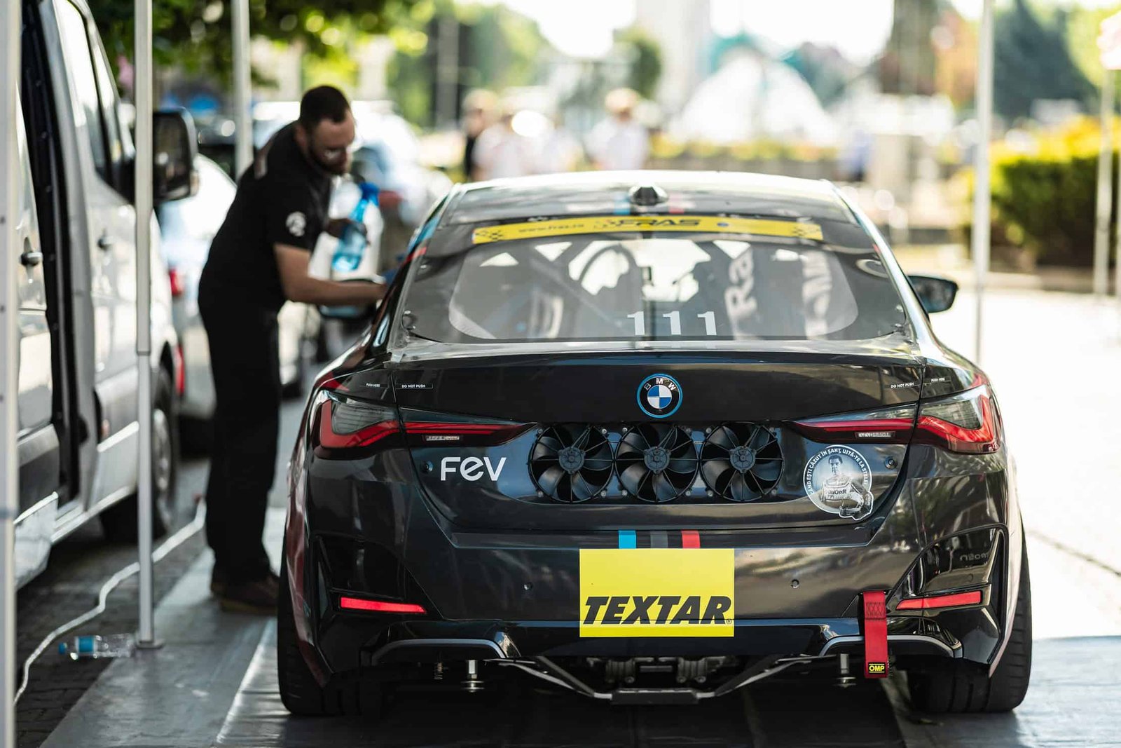 BMW I4 RACING 6
