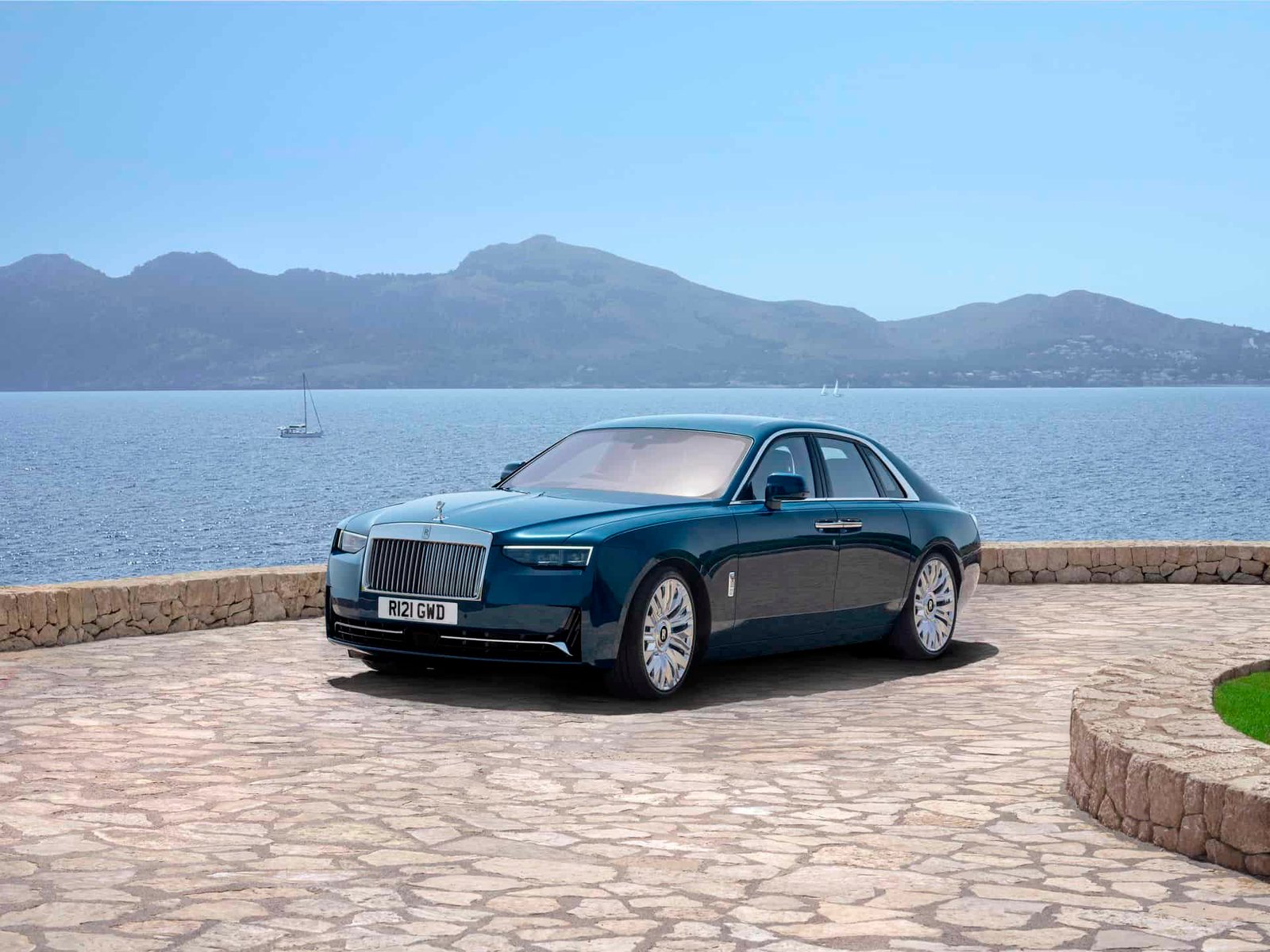 2025 Rolls-Royce Ghost Puts V12 To Work At Goodwood: Video