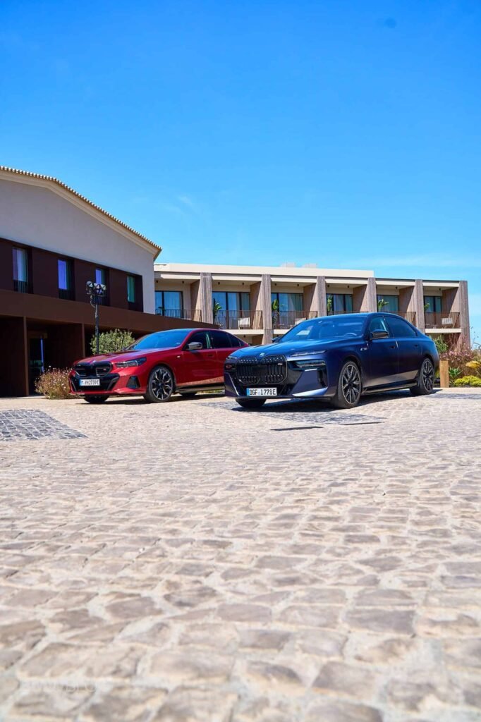 BMW i5 and i7 2026 models available with up to $9,900 in lease credits