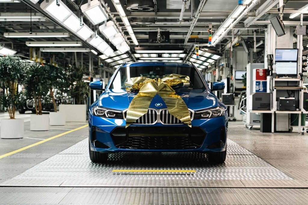 BMW THREE MILLIONTH ELECTRIC 00