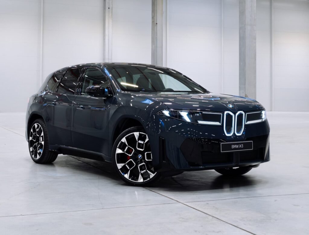 2026 BMW IX3 POLARIZED GREY 5