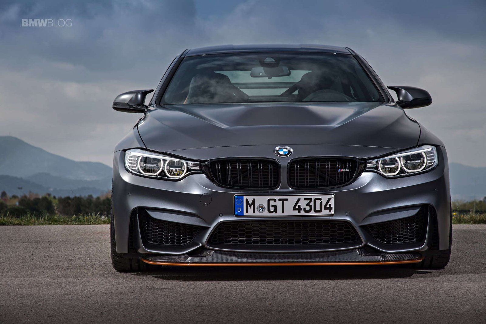BMW M4 GTS F82 front end