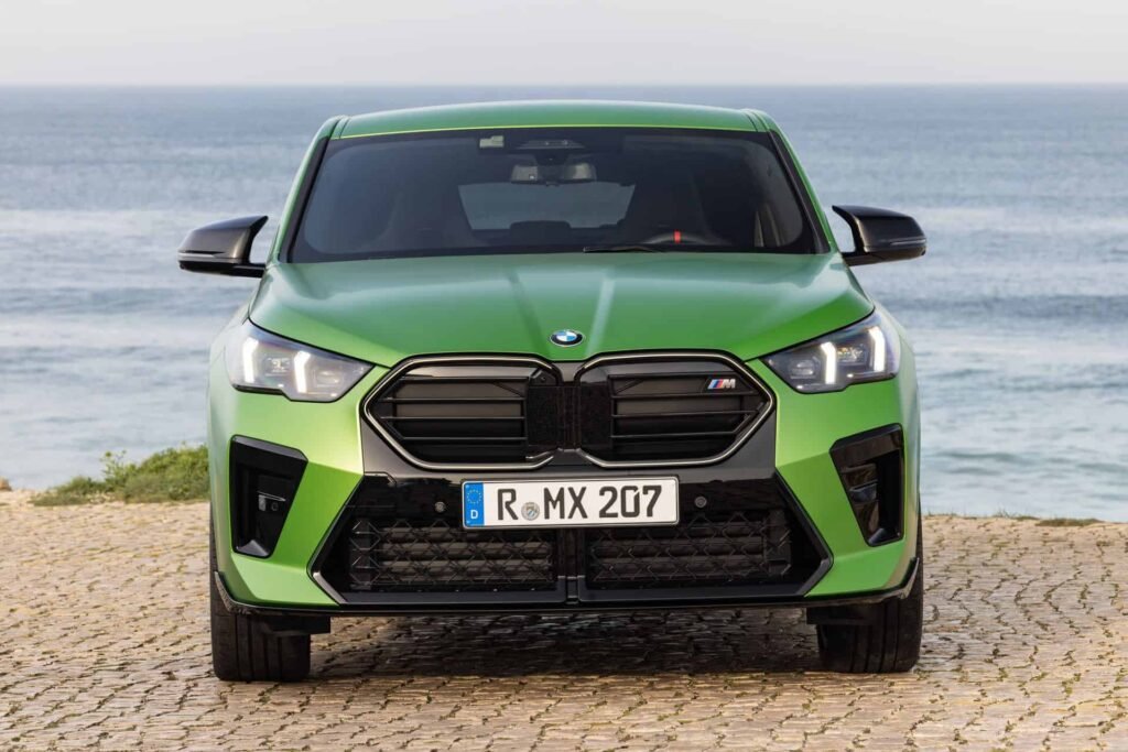 Front end BMW X2