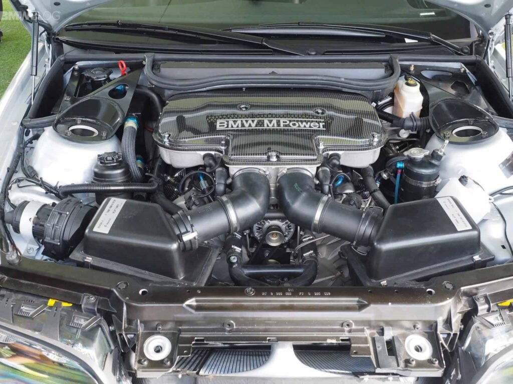 Watch The BMW M3 GTR Hit The Streets Of Munich