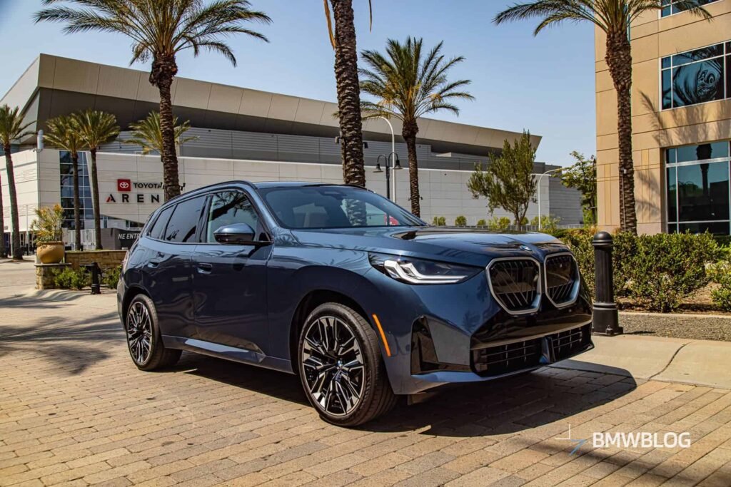 2025 BMW X3 30 REVIEW 00