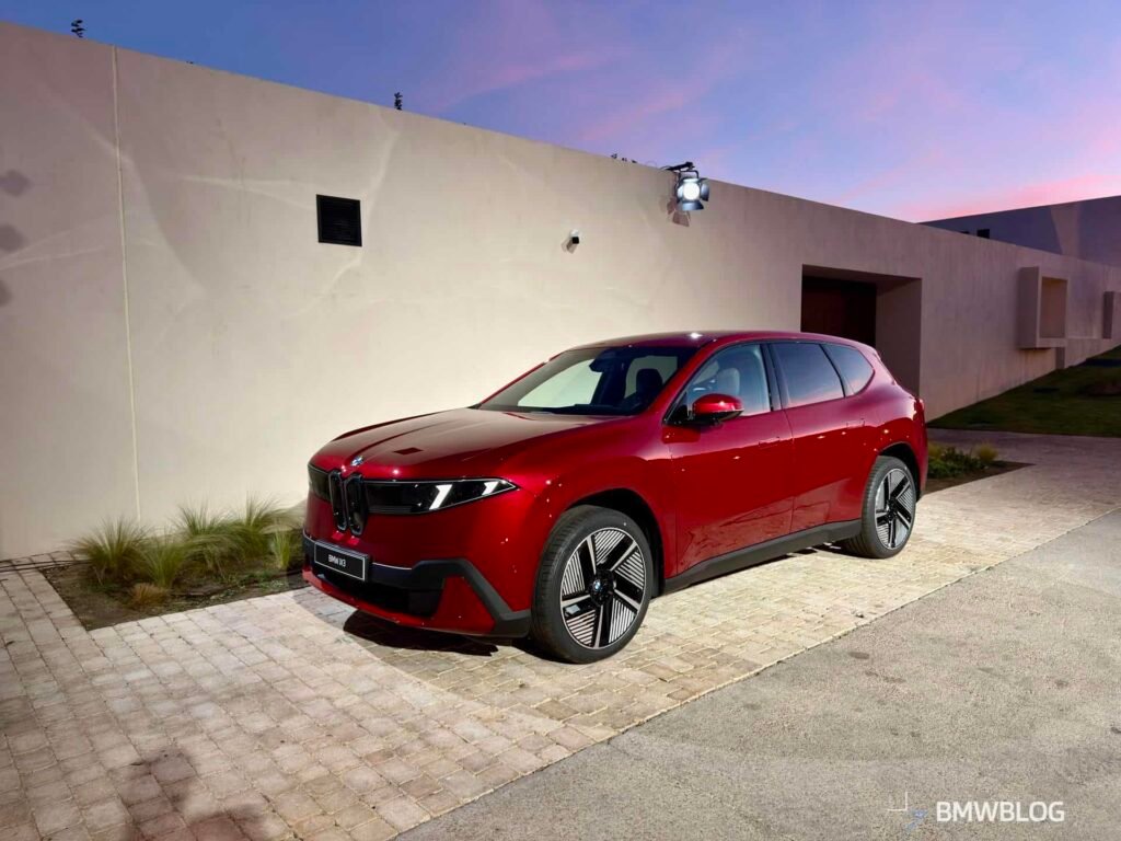 2026 BMW IX3 FIRE RED 08