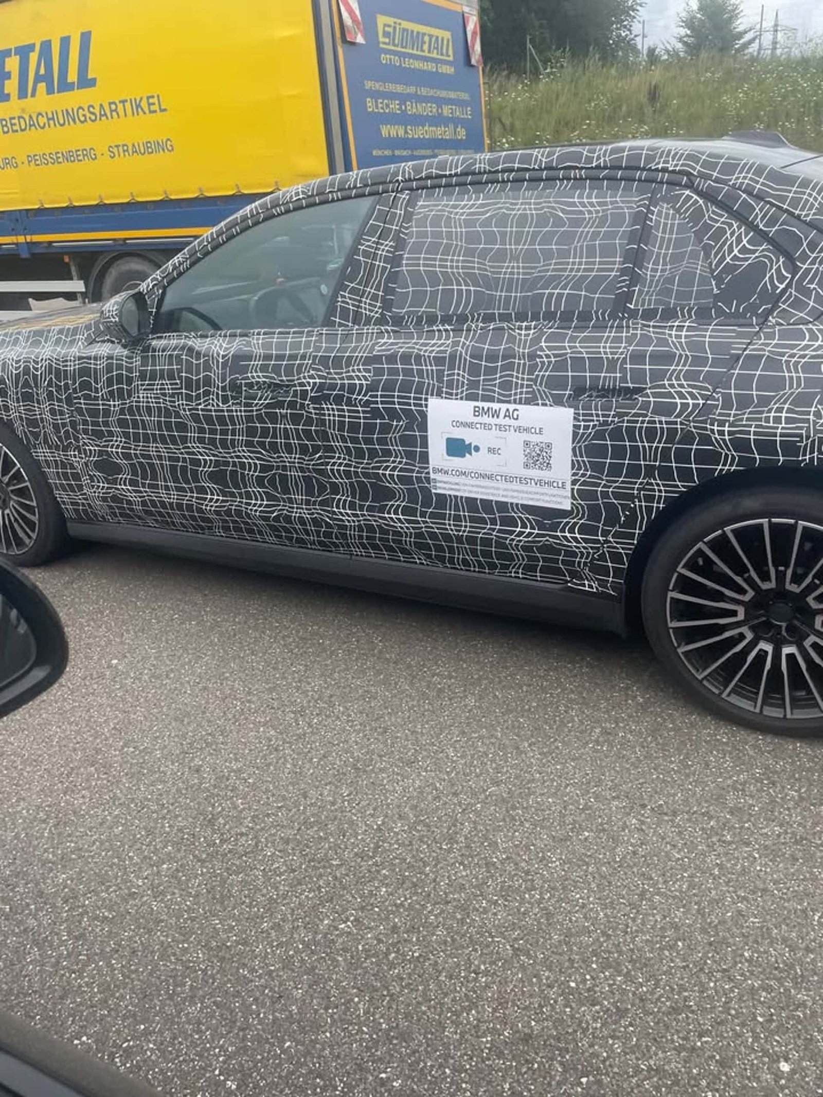 2027 BMW 7 SERIES LCI PROTOTYPE 00