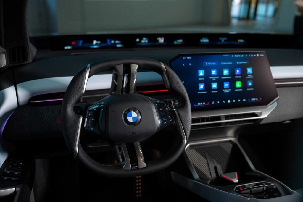 2026 BMW IX3 28