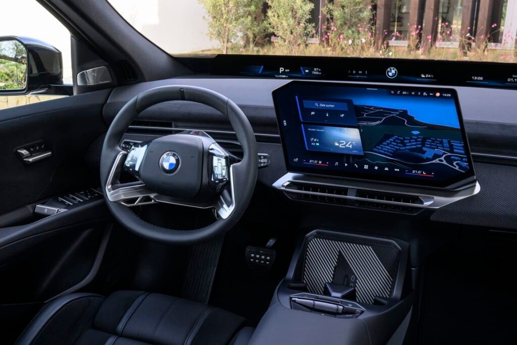 2026 BMW IX3 REVIEW INTERIOR 05