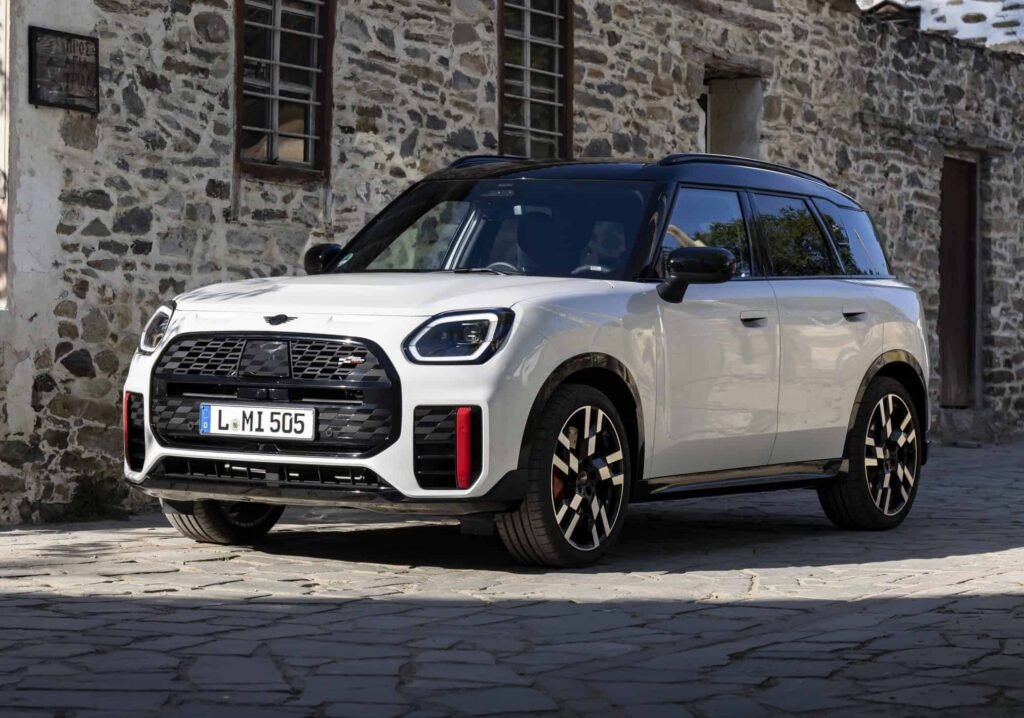 Every Third MINI Sold Last Year Was A Countryman