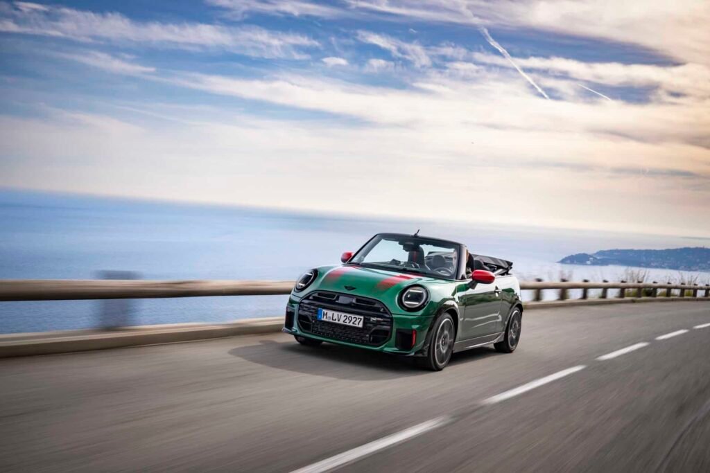 MINI JOHN COOPER WORKS CONVERTIBLE BRITISH RACING GREEN 12