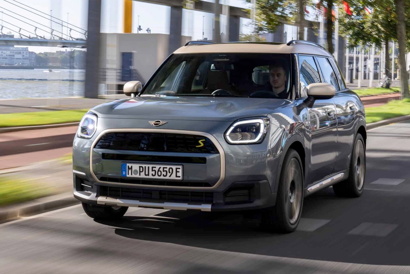 2026 MINI Countryman EV Gains More Range, New Hardware, and JCW Style