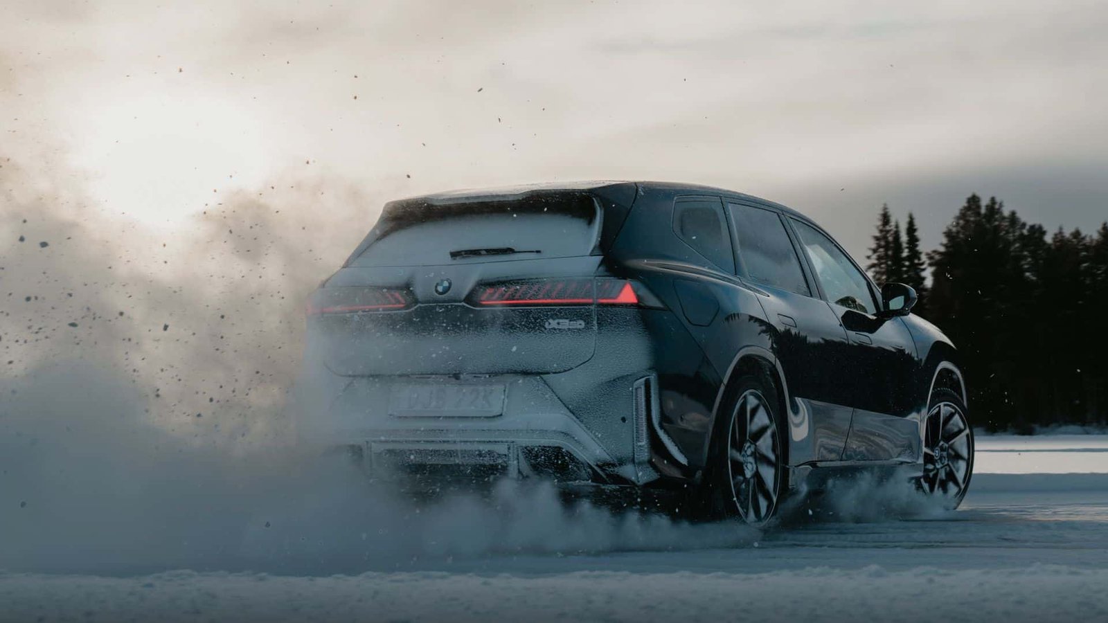 2026 BMW IX3 SNOW DRIVING 48