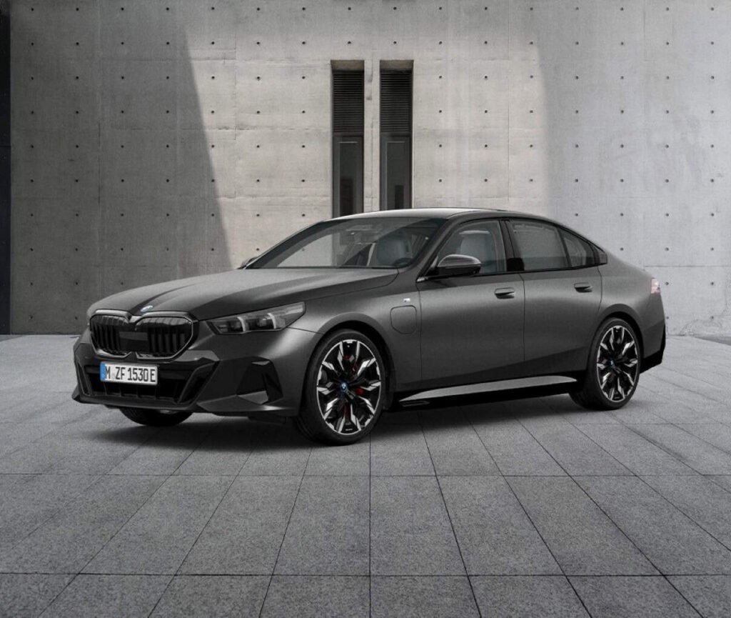 BMW 550E XDRIVE BESTSELLER EDITION 1