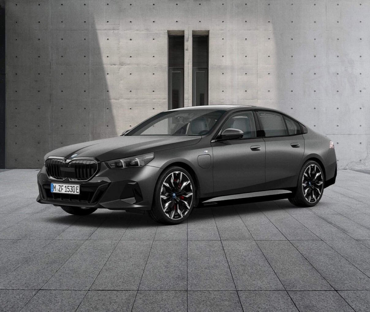 BMW 550E XDRIVE BESTSELLER EDITION 1