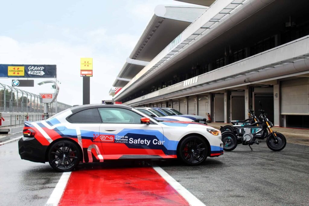 BMW OFFICIAL VEHICLE SUPPLIER AT CIRCUIT DE BARCELONA CATALUNYA 1