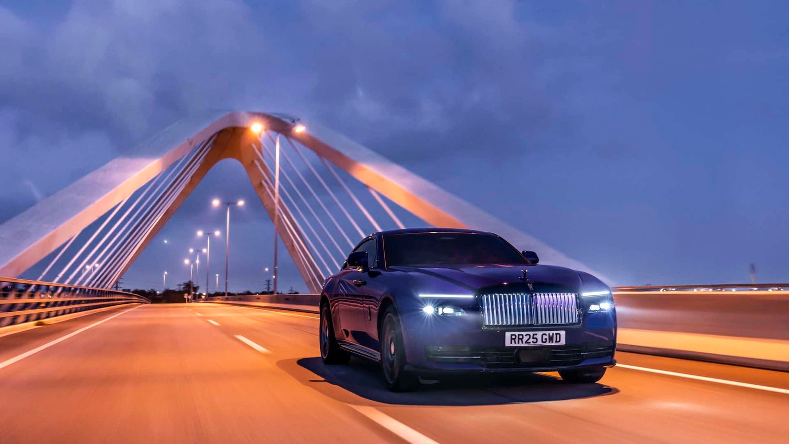 Rolls-Royce Black Badge Spectre